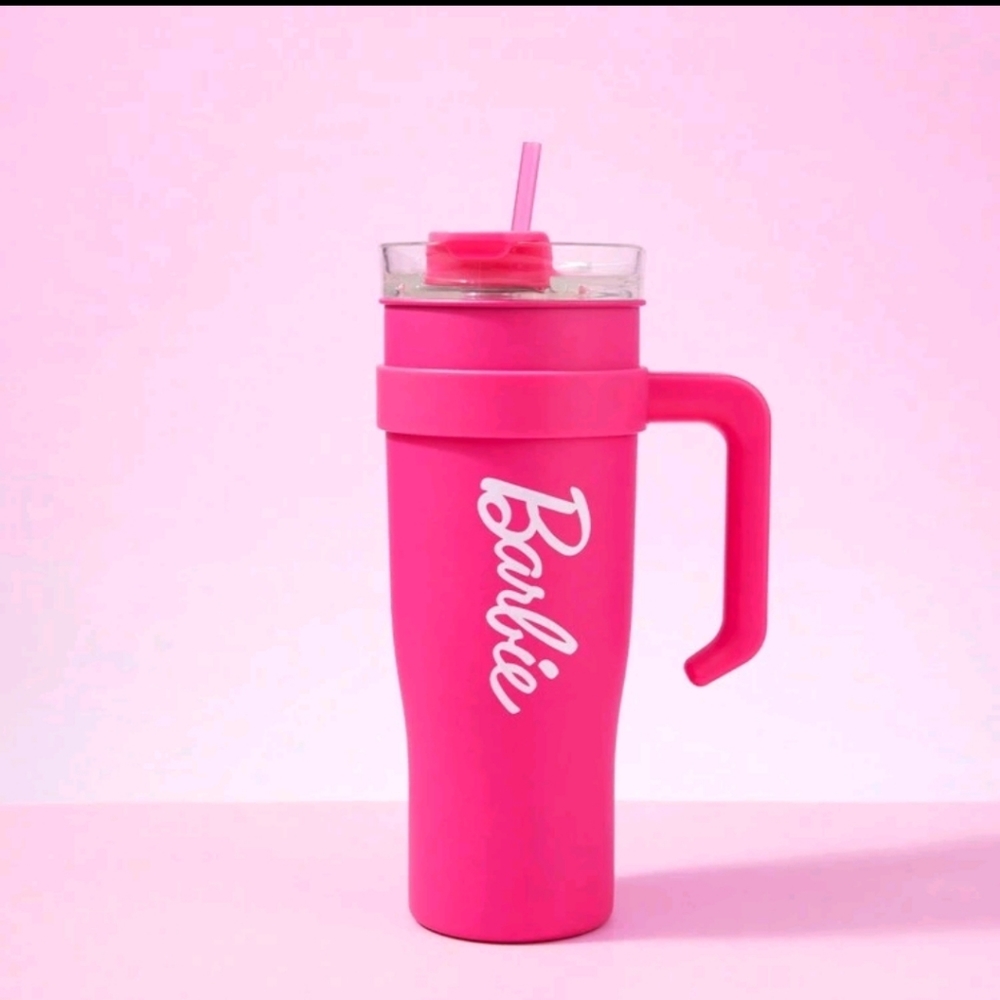 Barbie Tumbler 🩷